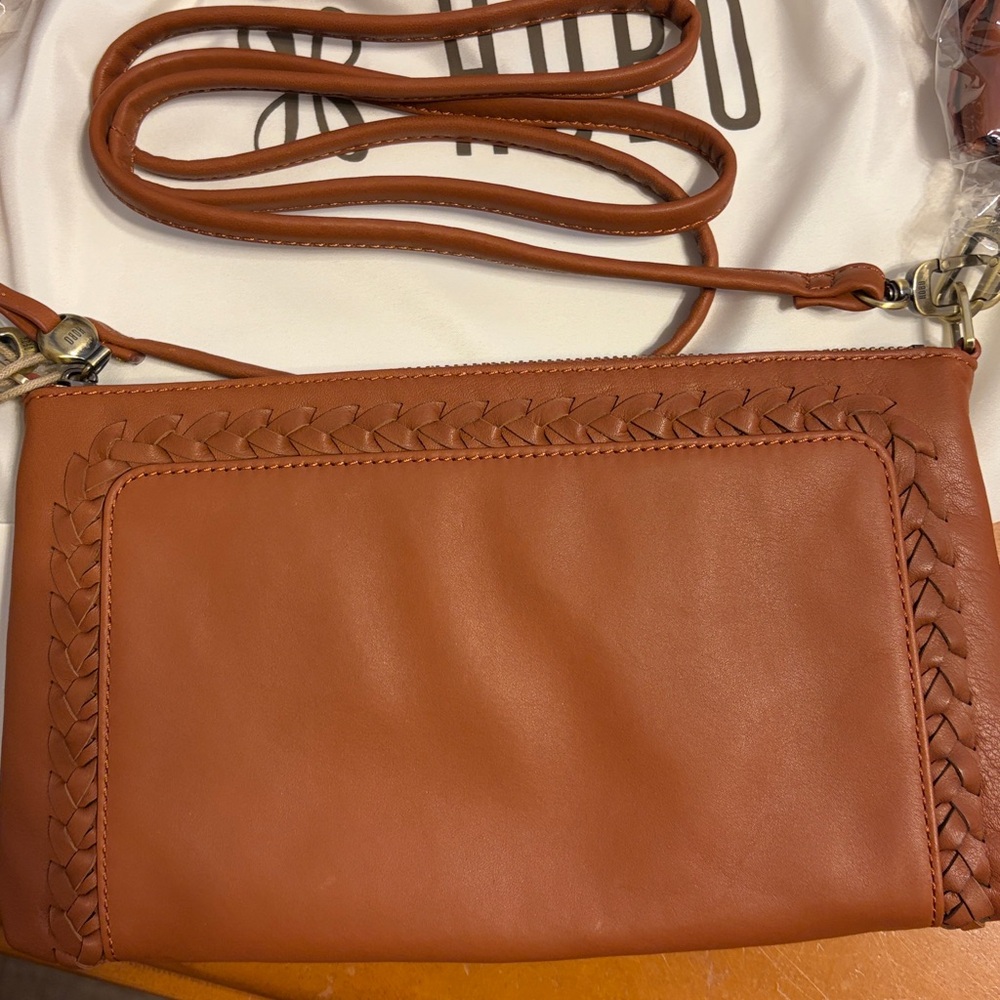 HOBO Darcy 100% Leather Crossbody color Luggage - Picture 5 of 5
